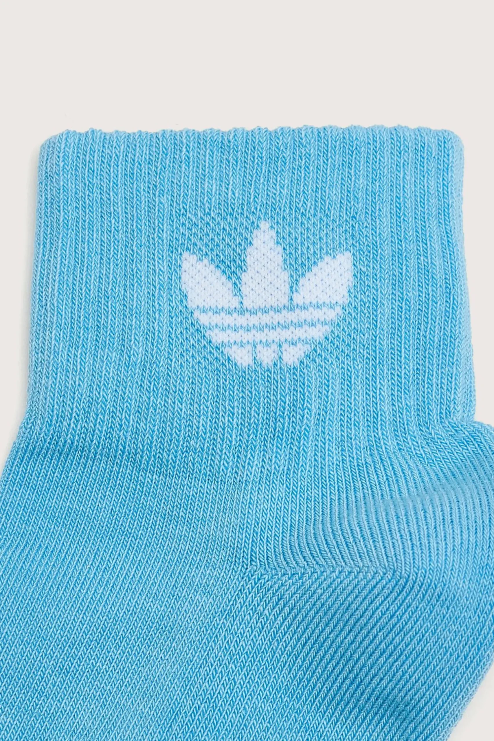 adidas-halfhoge-sokken-voor-vr-tJVdVsUN-5.webp Outlet Adidas Halfhoge Sokken Voor Vrouwen