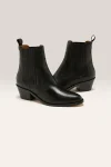 anthology-sofia-chelsea-boots-DnGoebbX-0.webp
