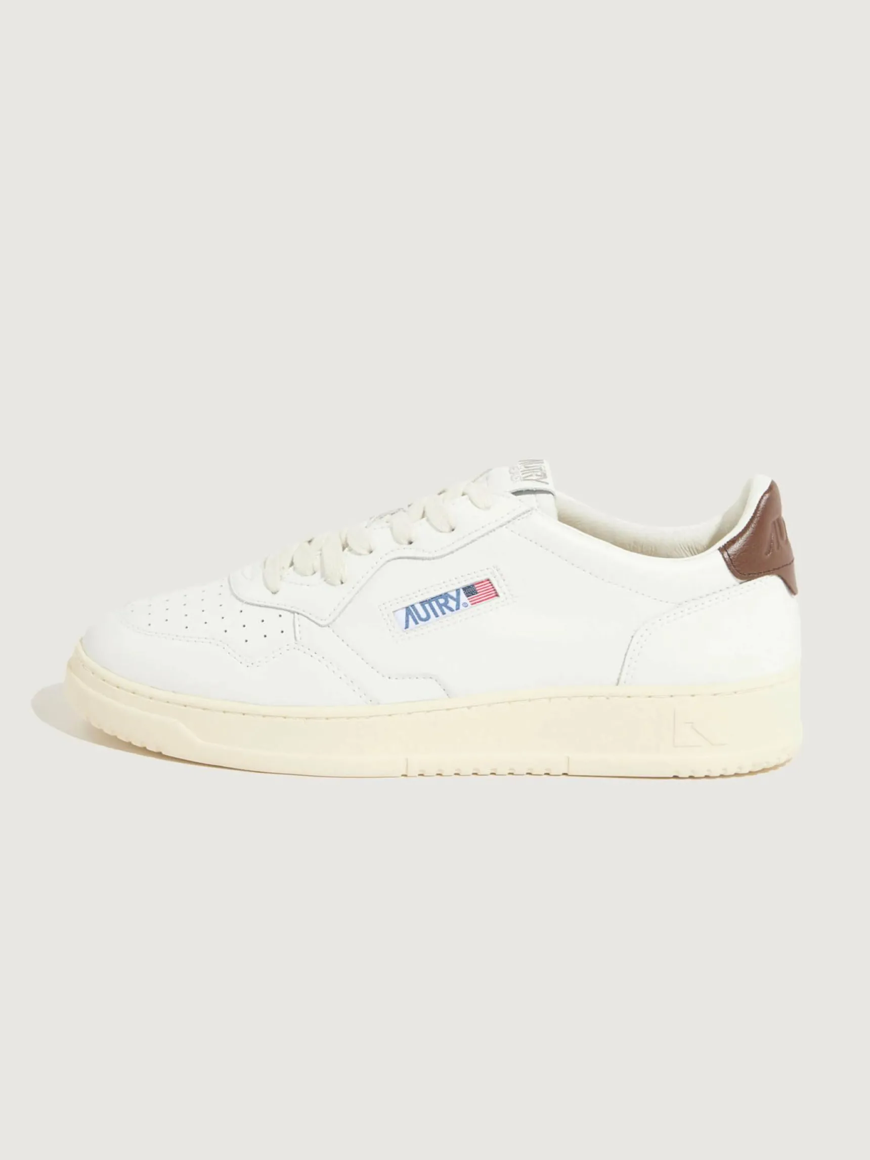 autry-medalist-low-voor-mannen-gJNWCUaQ-1.webp Online Autry Medalist Low Voor Mannen