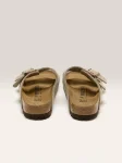 birkenstock-arizona-suede-lede-yIVvjGQp-0.webp