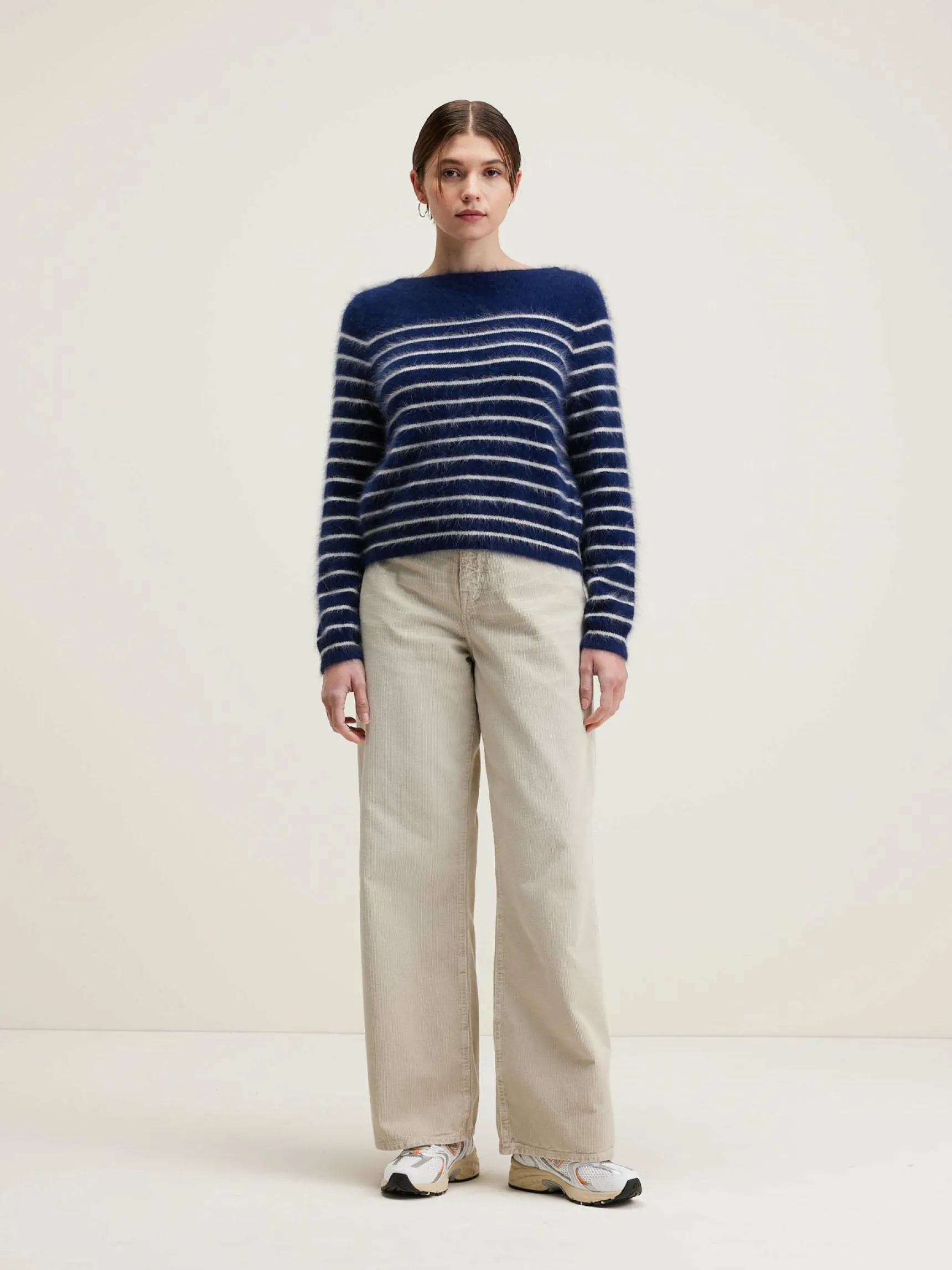 dato-angora-mix-trui-LUQwjlIW-2.webp Best Bellerose Dato Angora-mix Trui Cream / Indigo