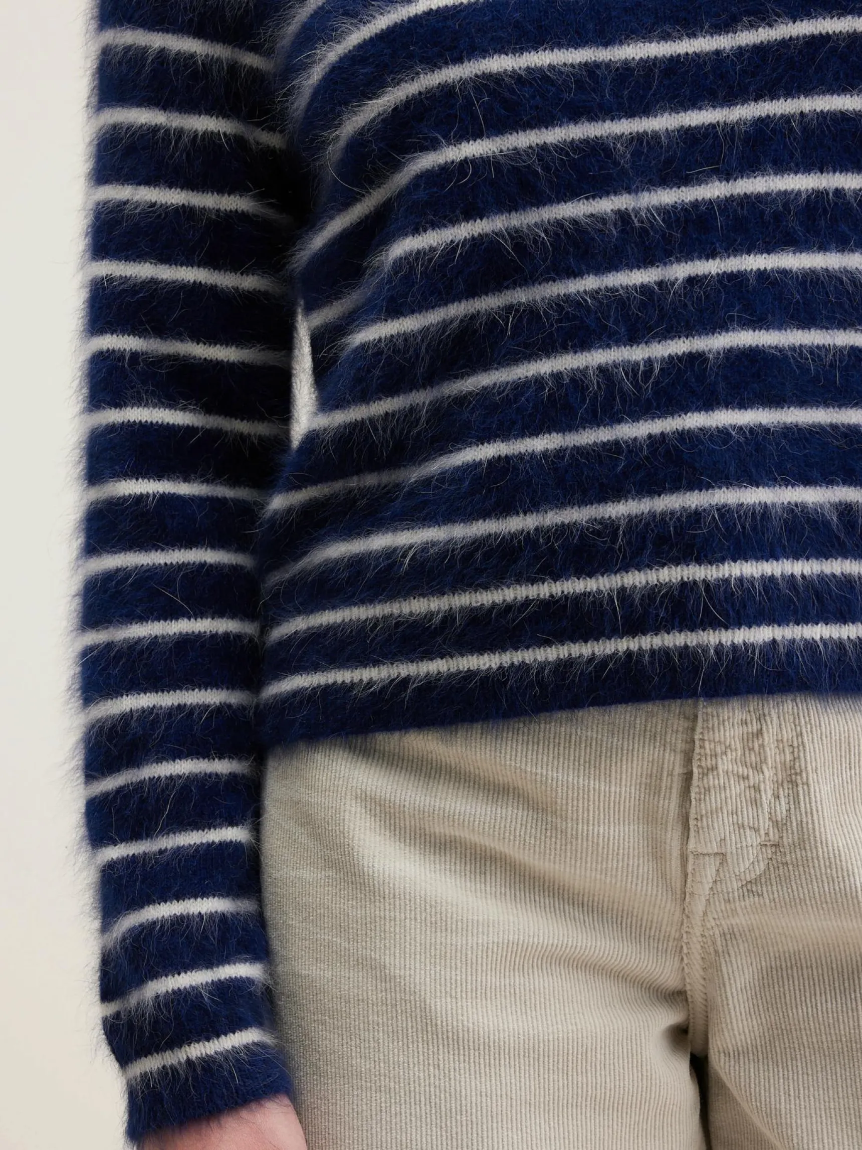 dato-angora-mix-trui-LUQwjlIW-5.webp Best Bellerose Dato Angora-mix Trui Cream / Indigo