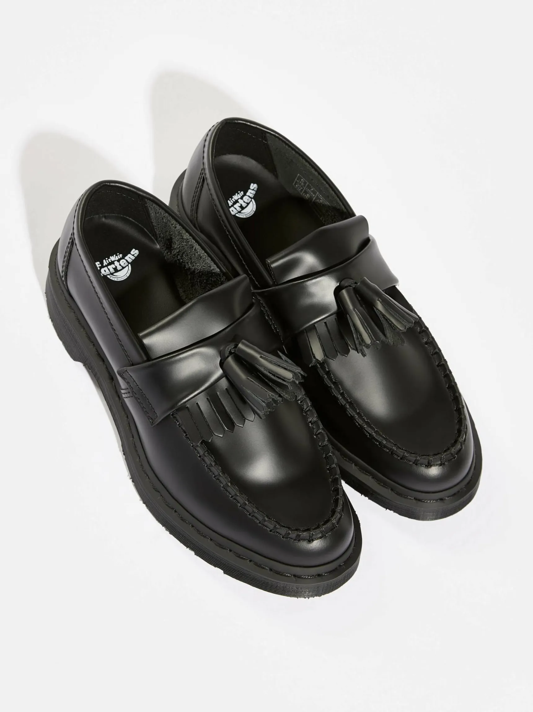 dr-martens-adrian-mono-glad-le-bOIvKrrl-6.webp Outlet Dr Martens DR. MARTENS Adrian Mono Glad Leren Instappers Voor Vrouwen