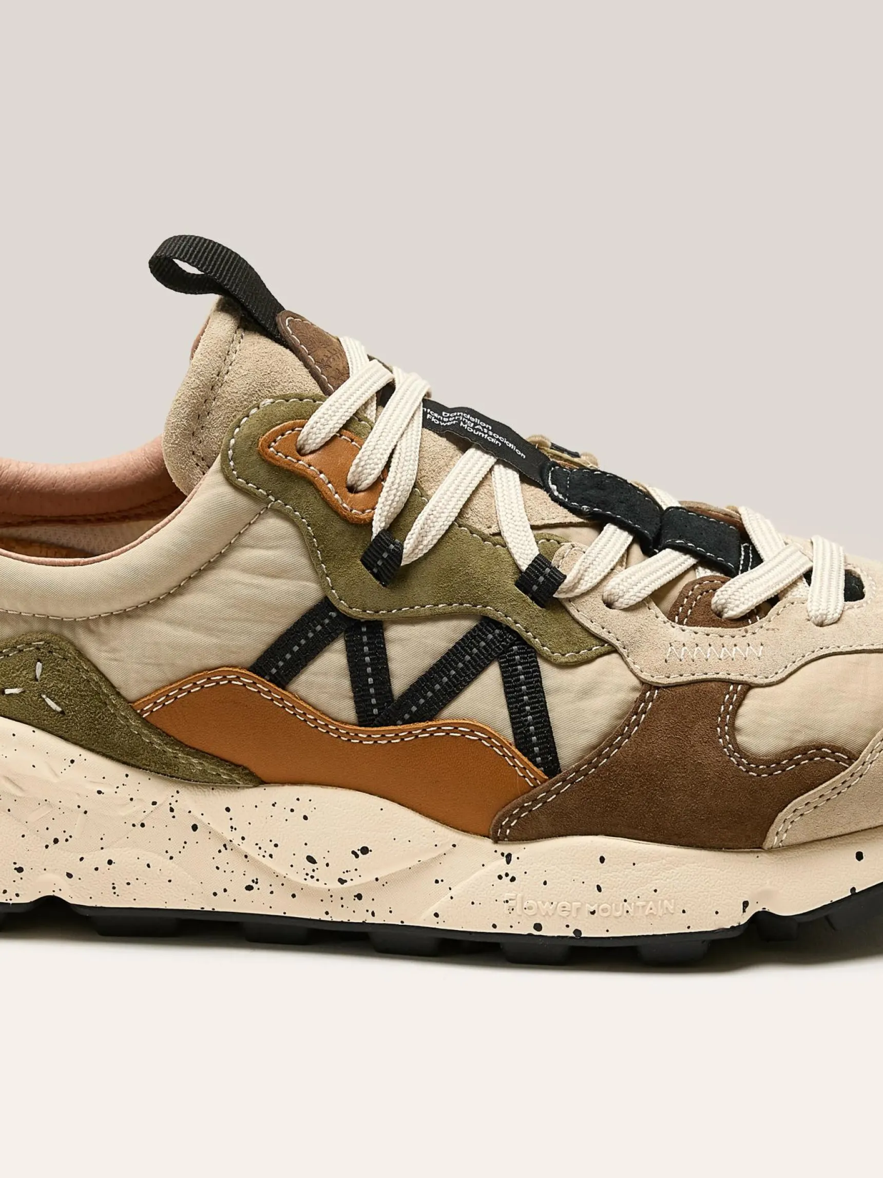 flower-mountain-lenzan-man-voo-QKQTKldJ-4.webp Fashion Flower Mountain Lenzan Man Voor Mannen