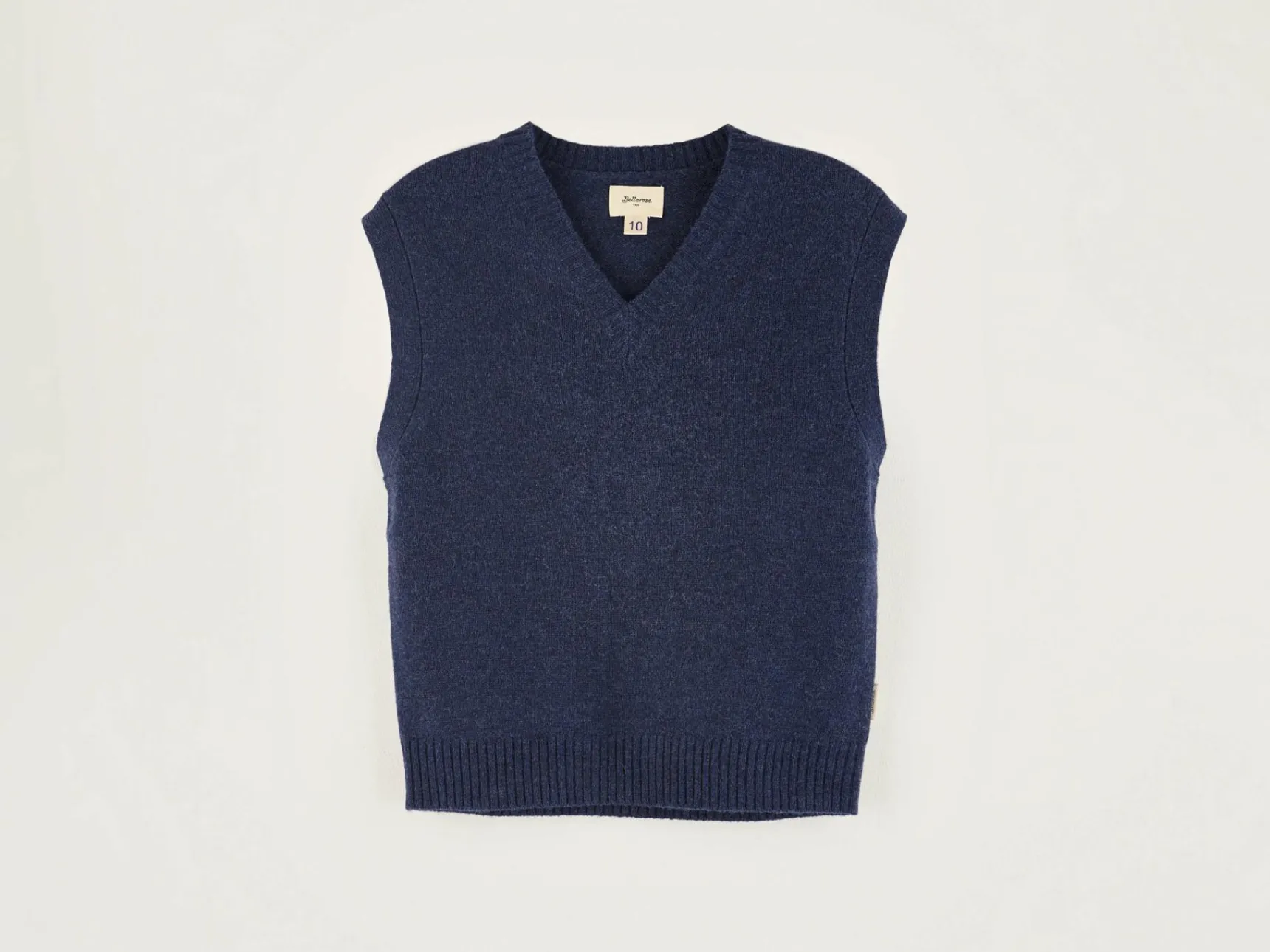 gatty-mouwloze-trui-GezgapJH-0.webp Outlet Bellerose Gatty Mouwloze Trui Ink