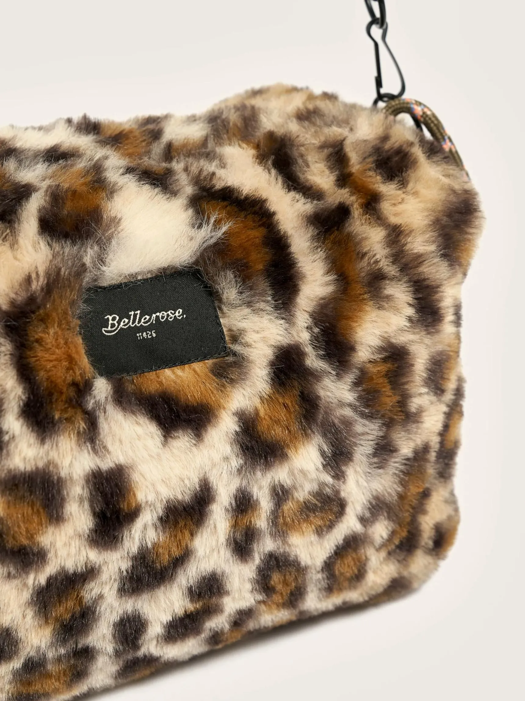 hanomy-tas-met-rits-MyhyzeIf-4.webp Discount Bellerose Hanomy Tas Met Rits Coffee / Oatmeal