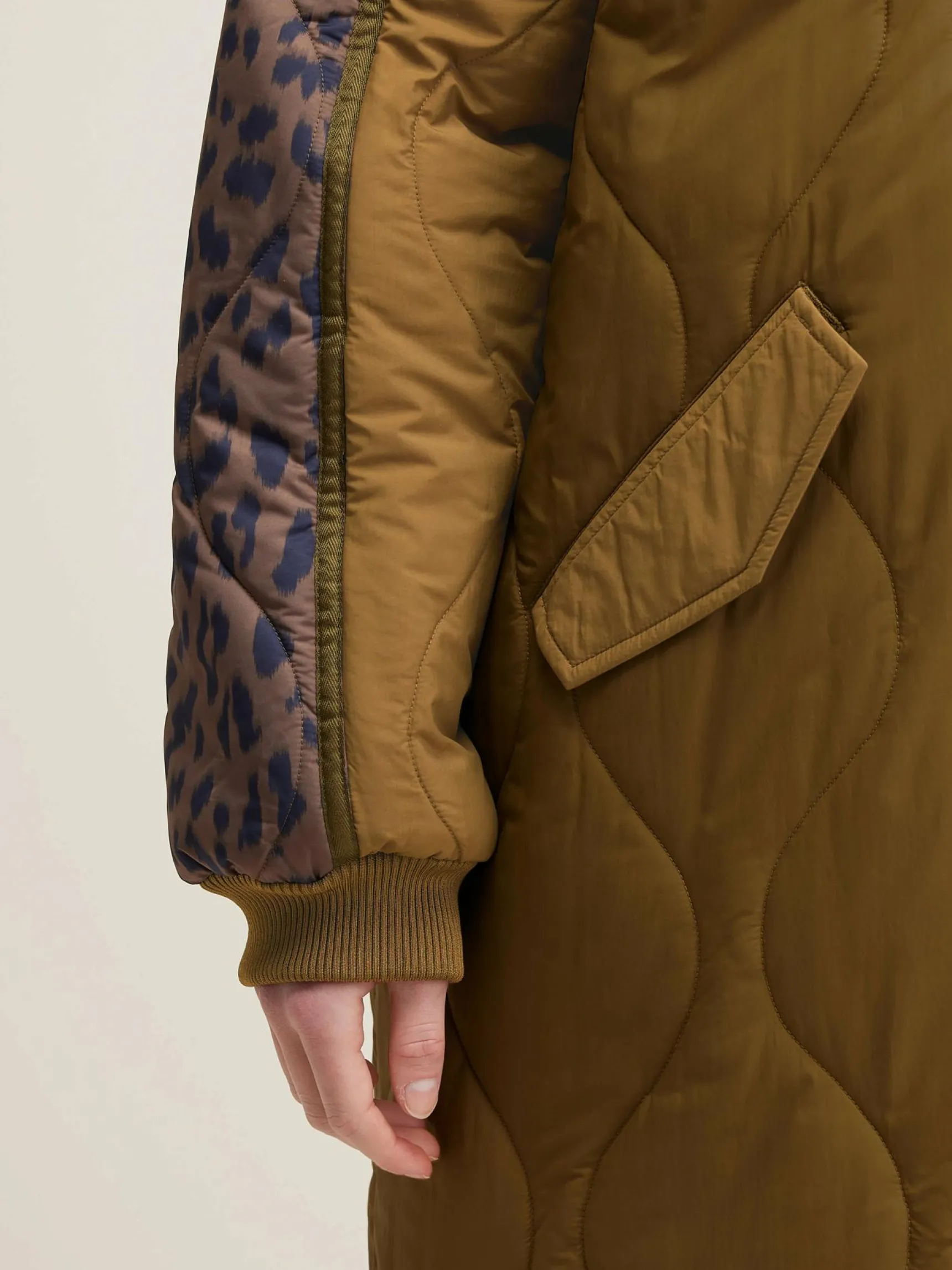 hedge-gewatteerde-jas-ByRRRgVA-4.webp Sale Bellerose Hedge Gewatteerde Jas Tan