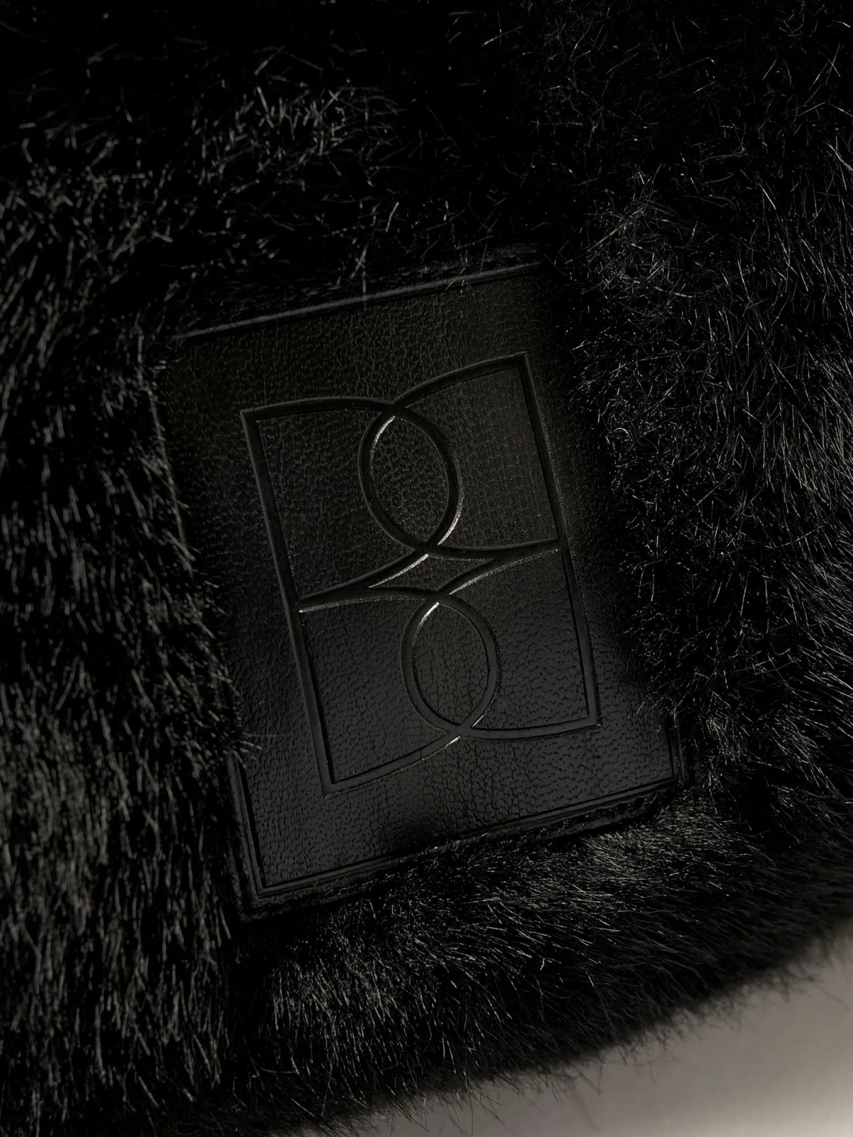 hoswel-moftas-uYZehFSs-6.webp Sale Bellerose Hoswel Moftas Black Beauty