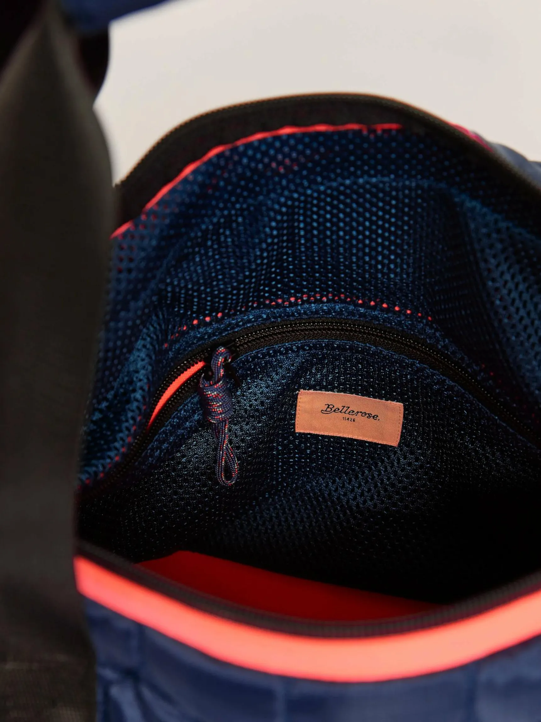 hotar-duffelbag-hJDqovud-3.webp Hot Bellerose Hotar Duffelbag