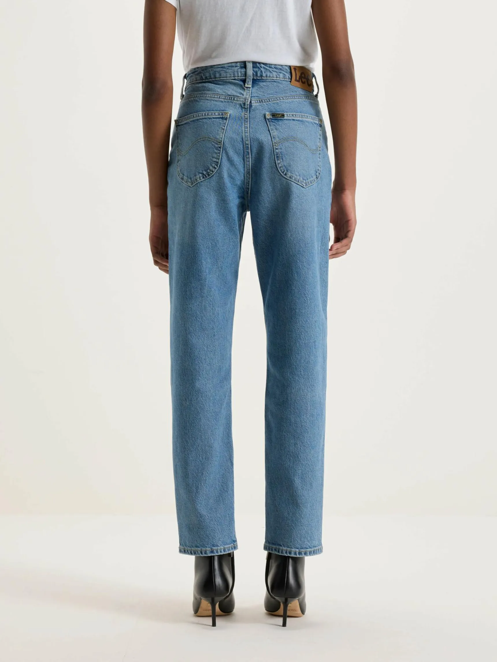 lee-jeans-carol-pwfUZSvr-3.webp Best Lee Jeans Carol