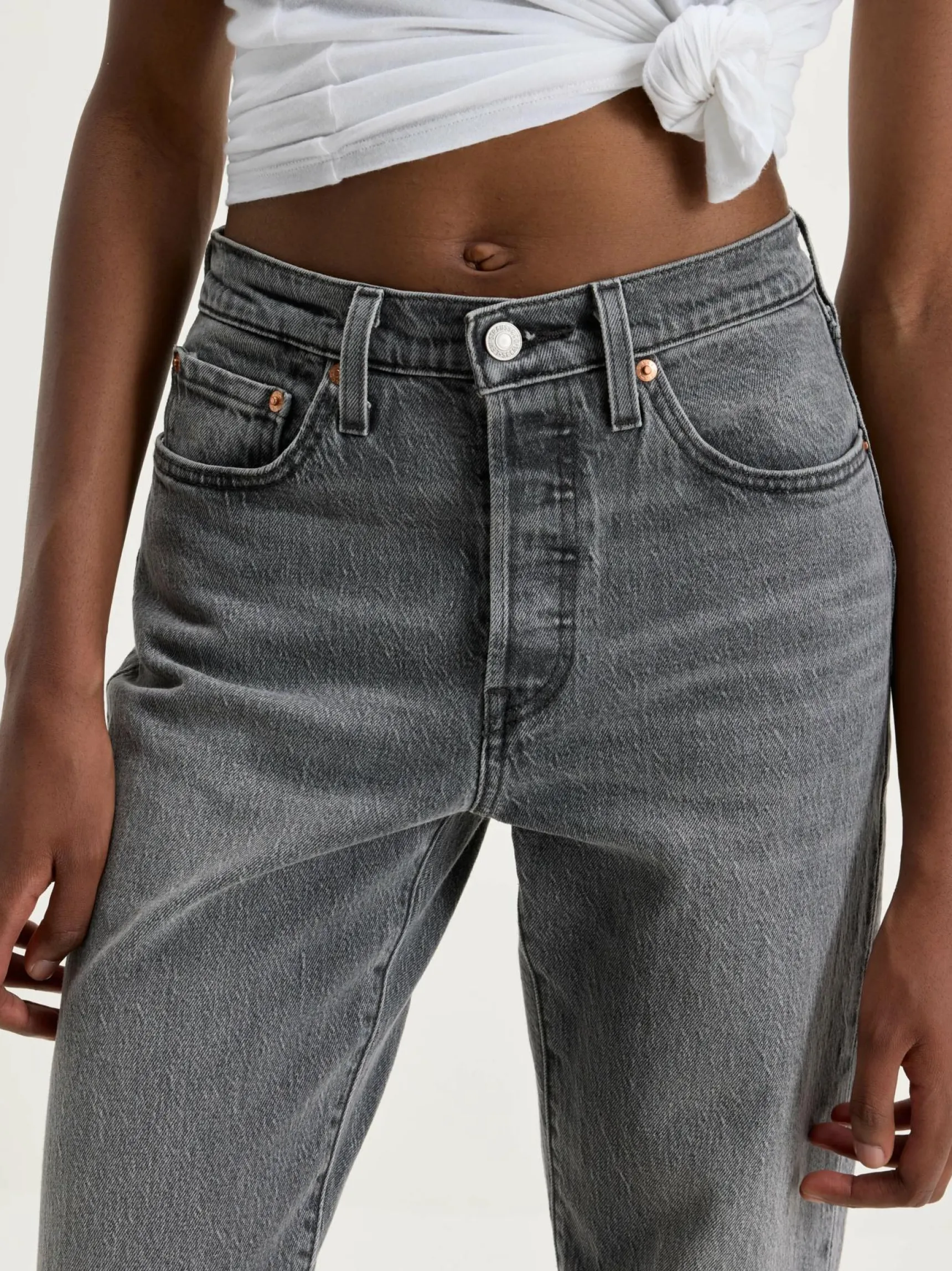 levis-501-crop-jeans-xfzmwKyJ-5.webp Clearance Levi's® 501™ Crop Jeans