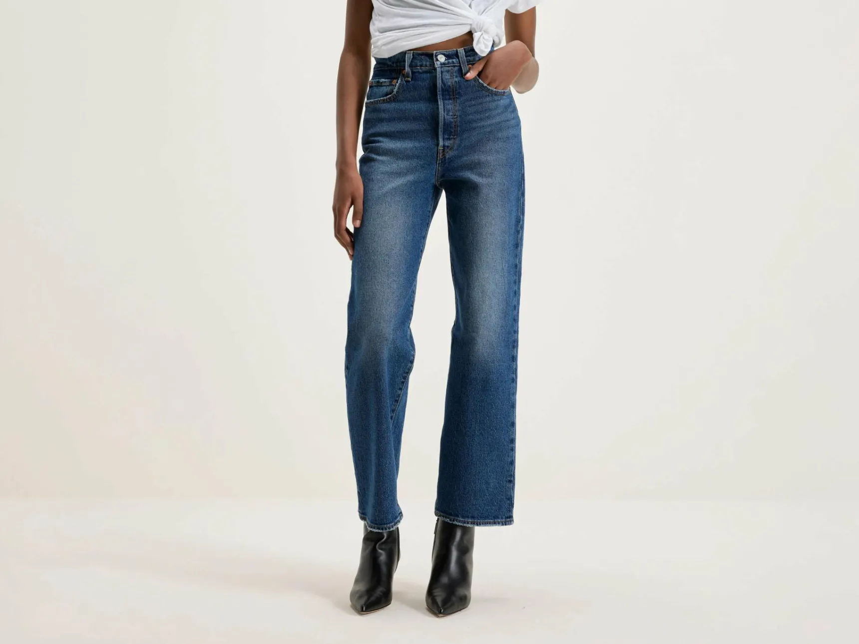 levis-ribcage-straight-ankle-j-pazEUHwi-0.webp Clearance Levi's® Ribcage Straight Ankle Jeans