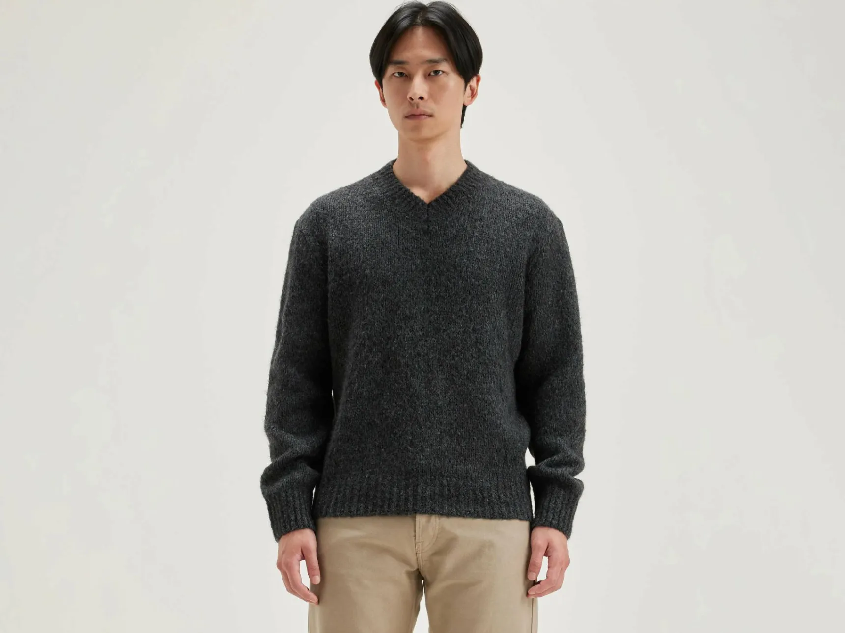 liora-v-hals-trui-MLJWhHya-0.webp Outlet Bellerose Liora V-hals Trui Mid Grey