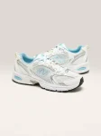 new-balance-530-voor-vrouwen-LcHTJaWk-0.webp