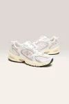 new-balance-530-voor-vrouwen-guJjjYaA-0.webp