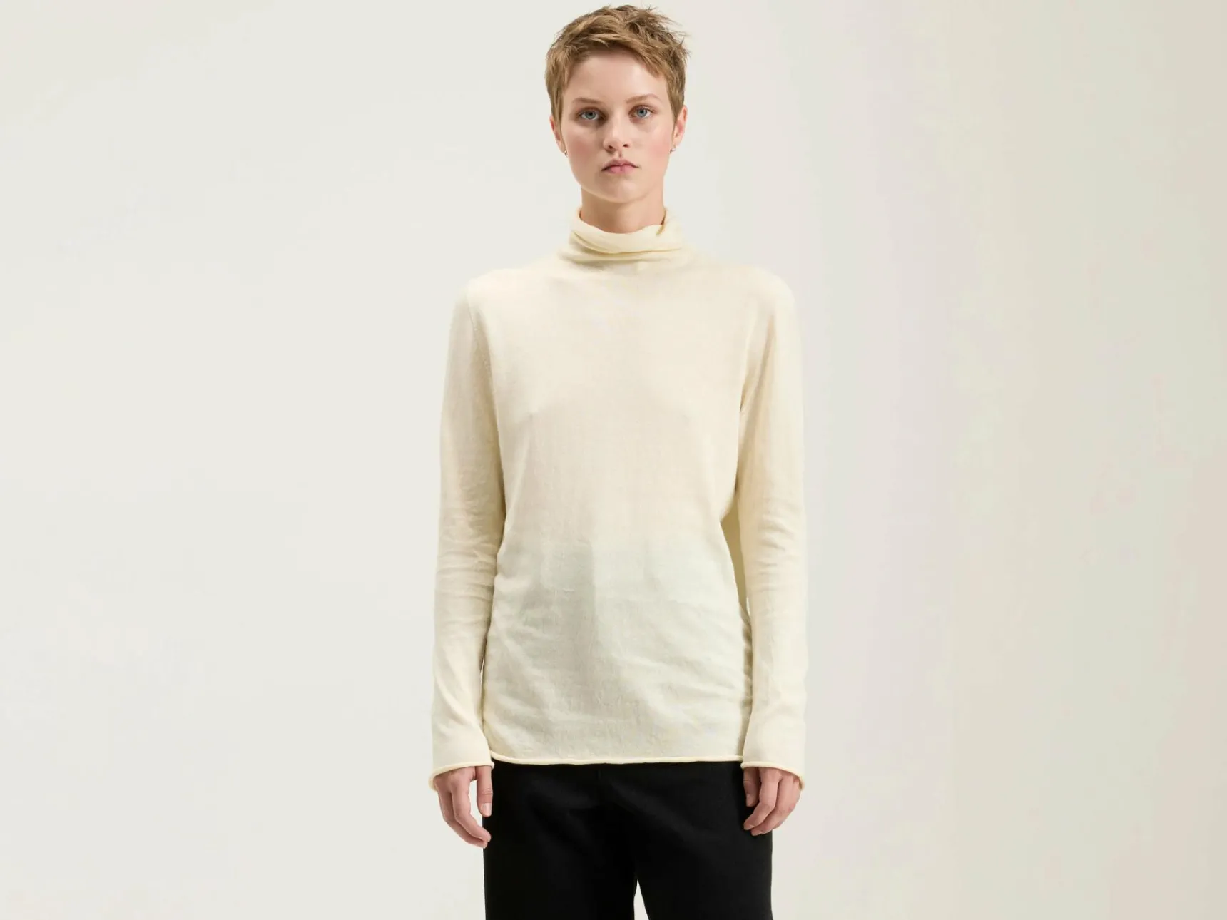 nicholson-nicholson-agnes-or-diJCniEC-0.webp New Nicholson & Nicholson Agnes Organic Cotton Turtleneck