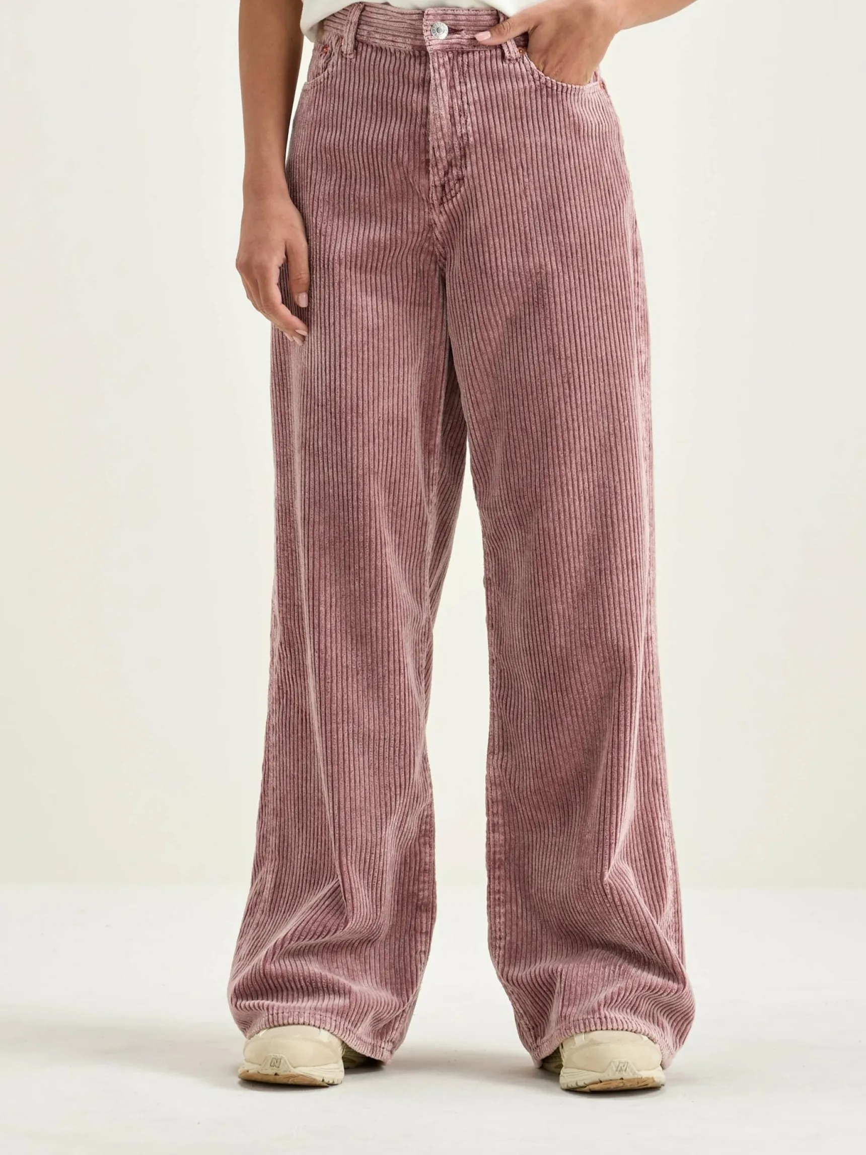 parthe-boyfriend-jeans-cHFllvkJ-2.webp Discount Bellerose Parthe Boyfriend Jeans Fard