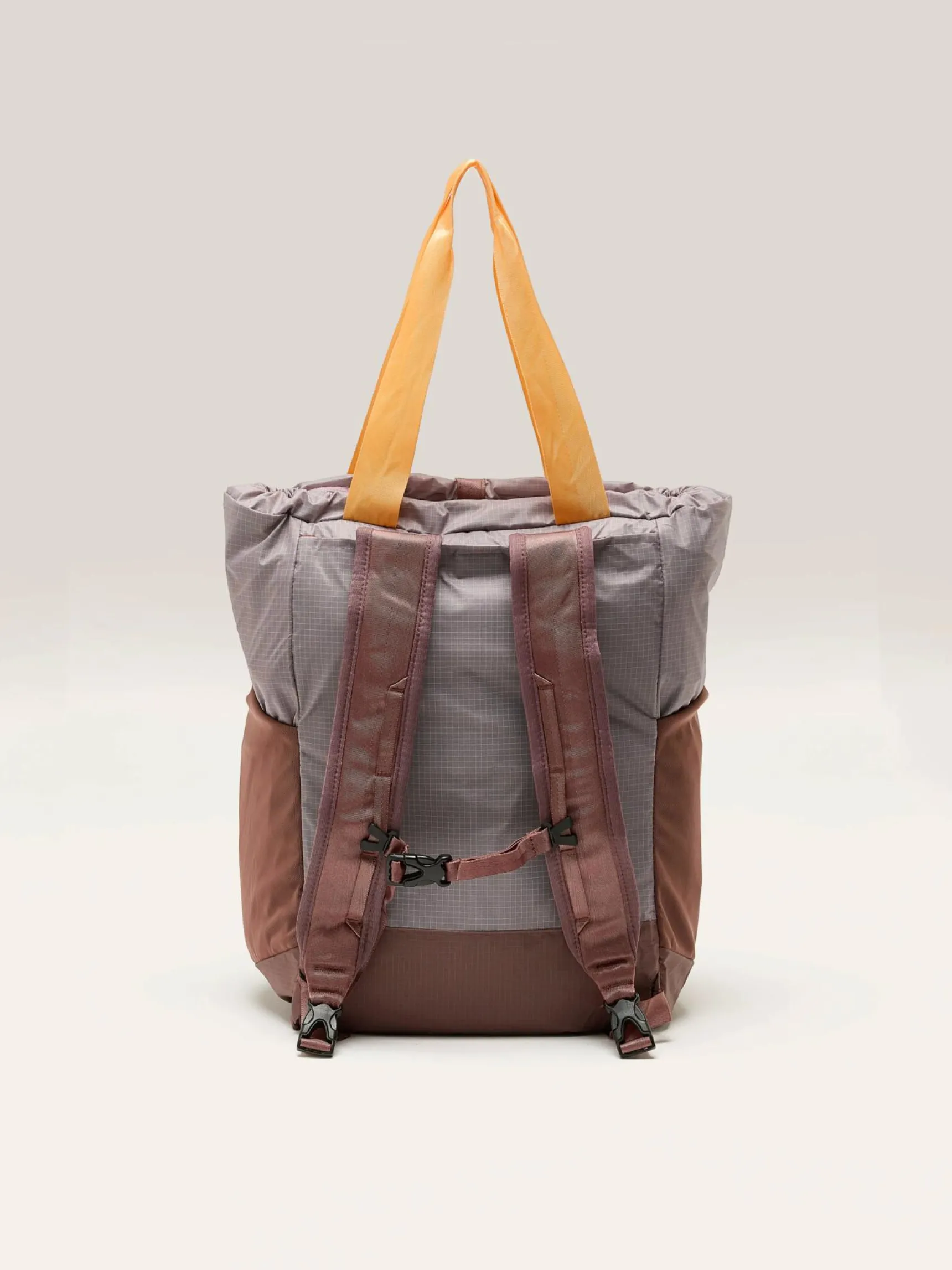 patagonia-ultralight-black-gol-yZHuRmLL-7.webp Hot Patagonia Ultralight Black Gole Tote Pack