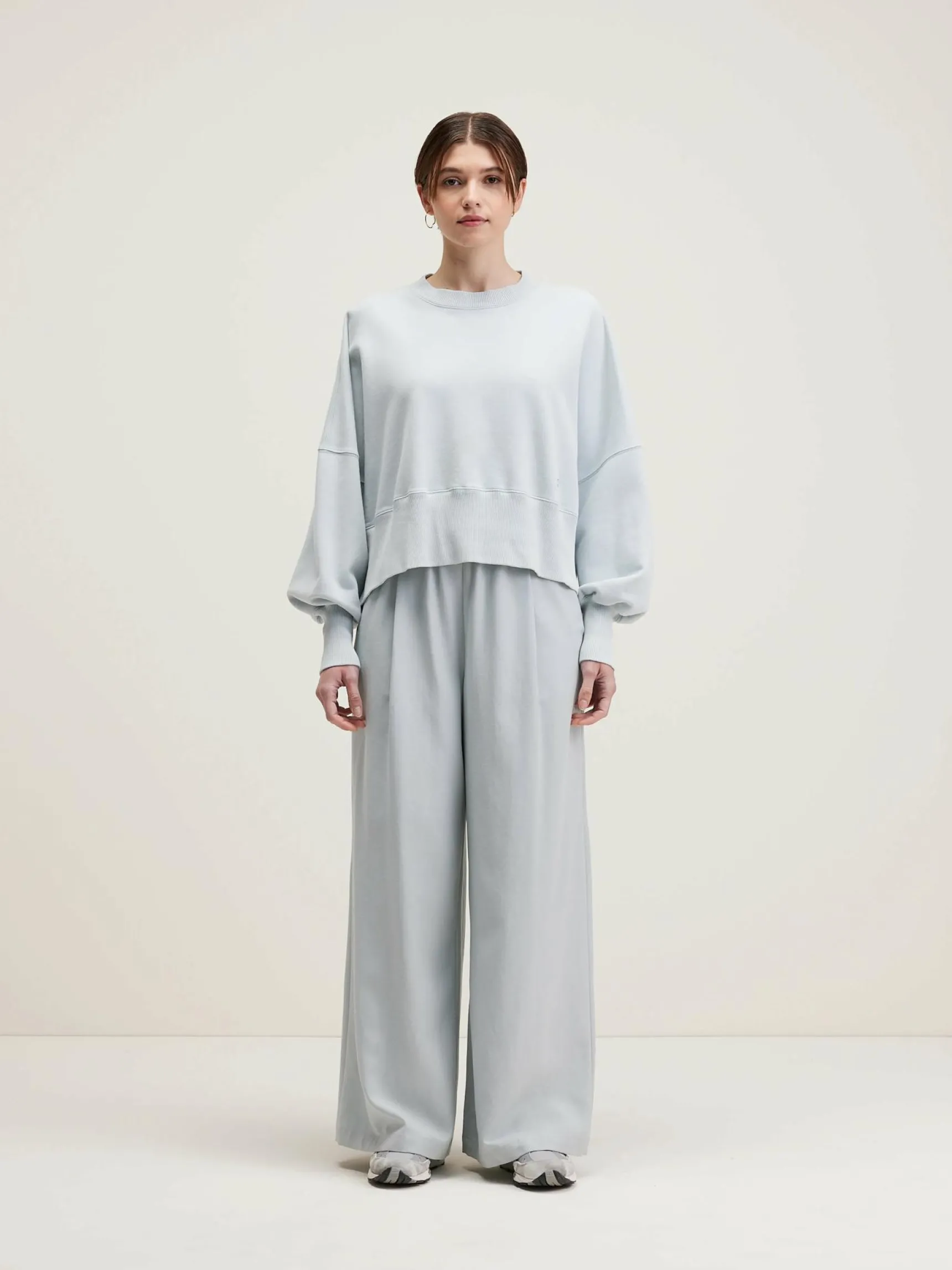 salva-cropped-sweatshirt-amISsKqF-2.webp Hot Bellerose Salva Cropped Sweatshirt Givre