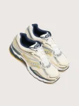 saucony-progrid-omni-9-fabrica-YBLxLqjH-0.webp