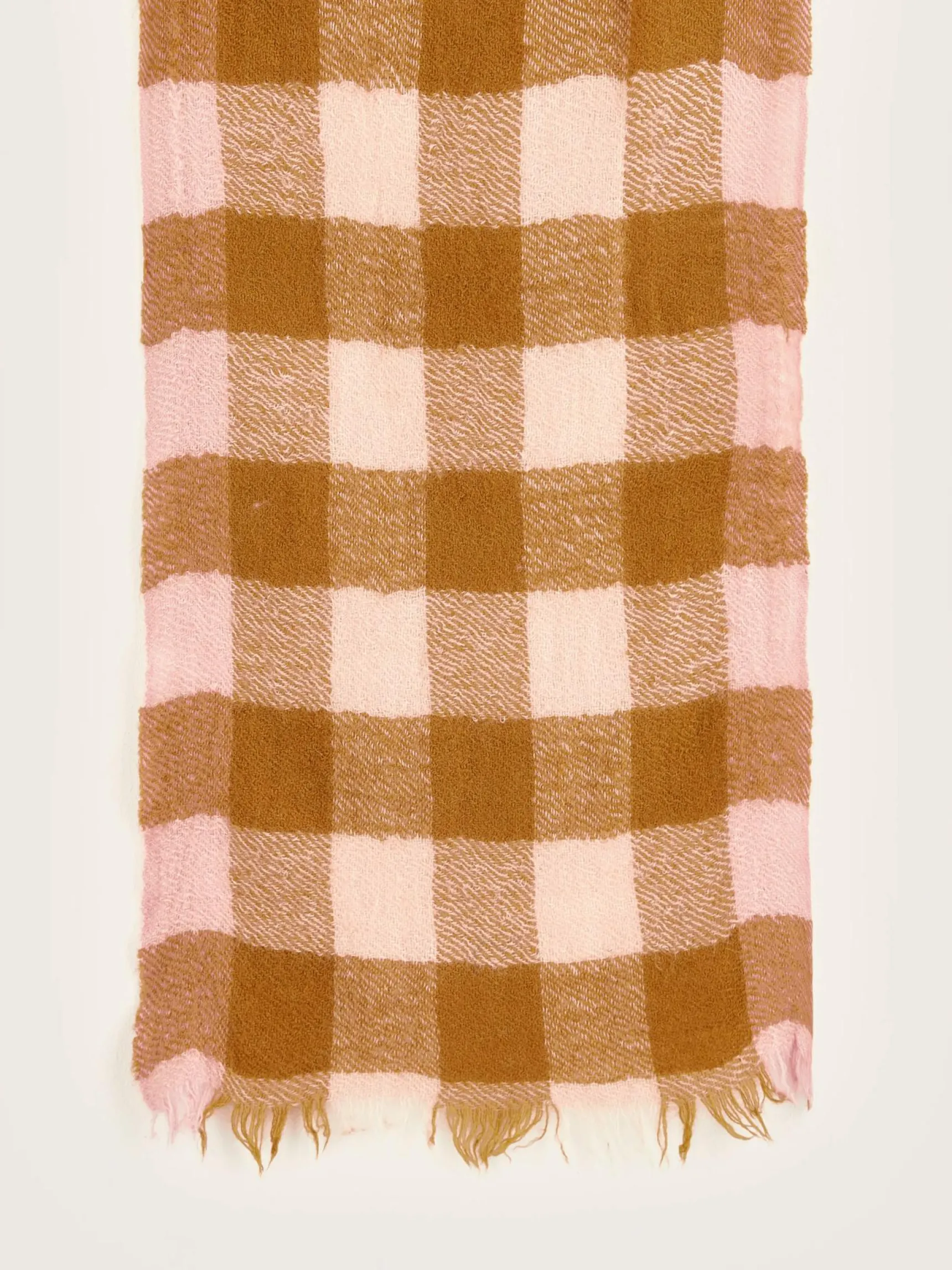 sidiki-geruite-sjaal-eagktqIz-4.webp Discount Bellerose Sidiki Geruite Sjaal Caramel / Light Rose