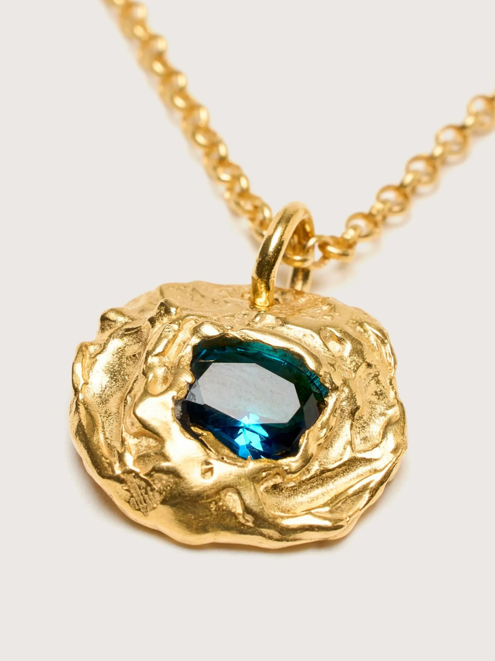 simuero-illetes-gouden-halsket-nhSbSGnl-2.webp Hot Simuero Illetes Gouden Halsketting