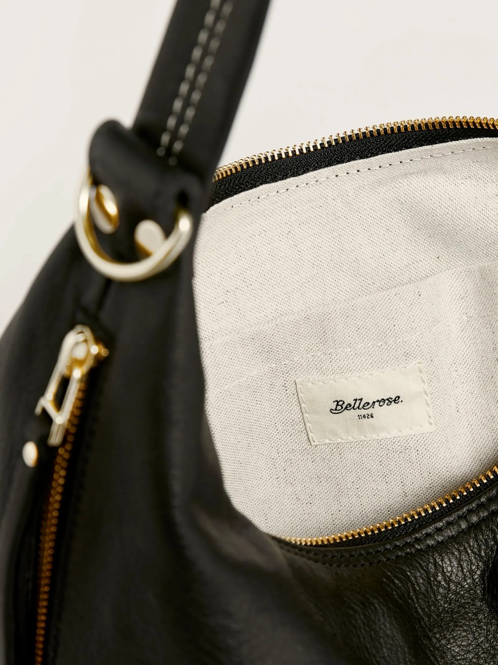 souplex-schoudertas-LfZQSmGk-4.webp New Bellerose Souplex Schoudertas Black