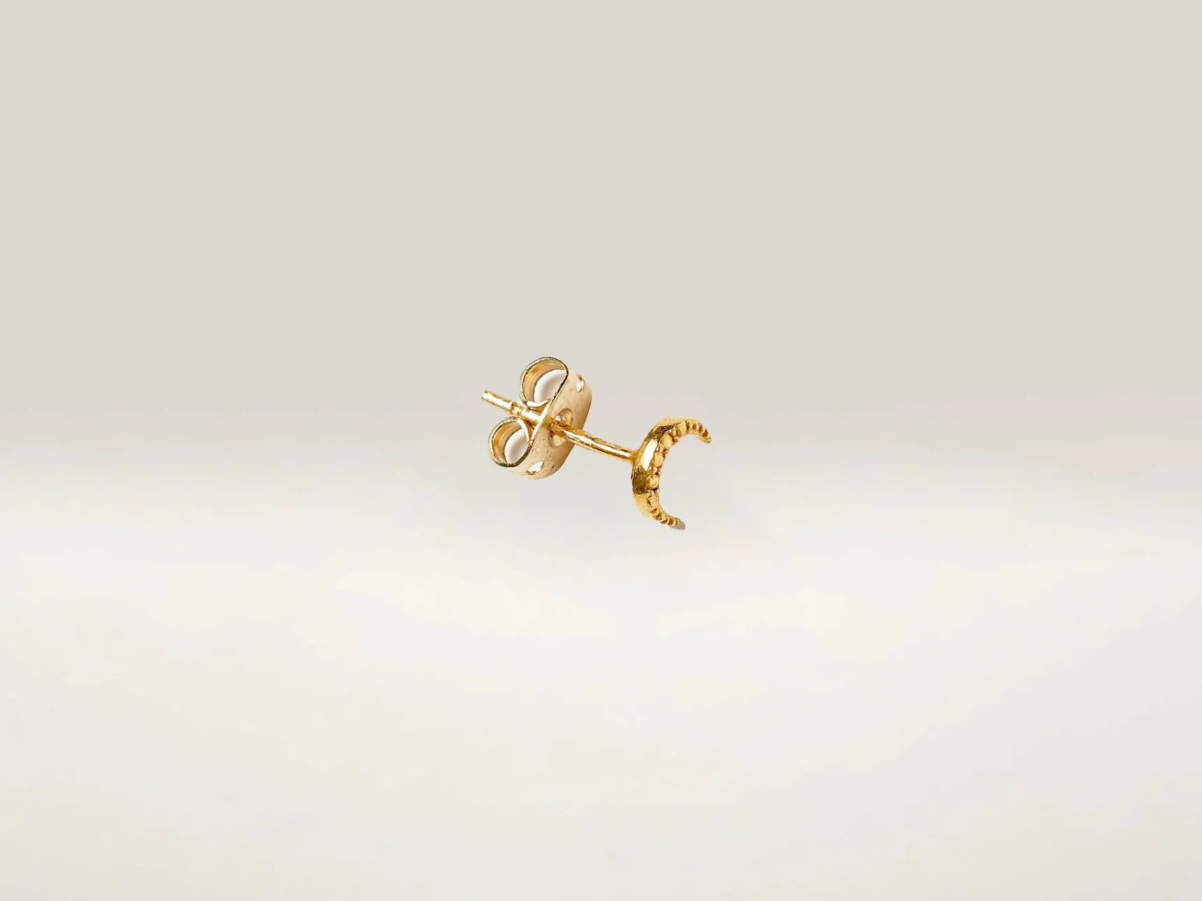 sylvie-gilbert-sgistudmoon-xxfEwLpf-0.webp Sale Sylvie Gilbert SGISTUDMOON