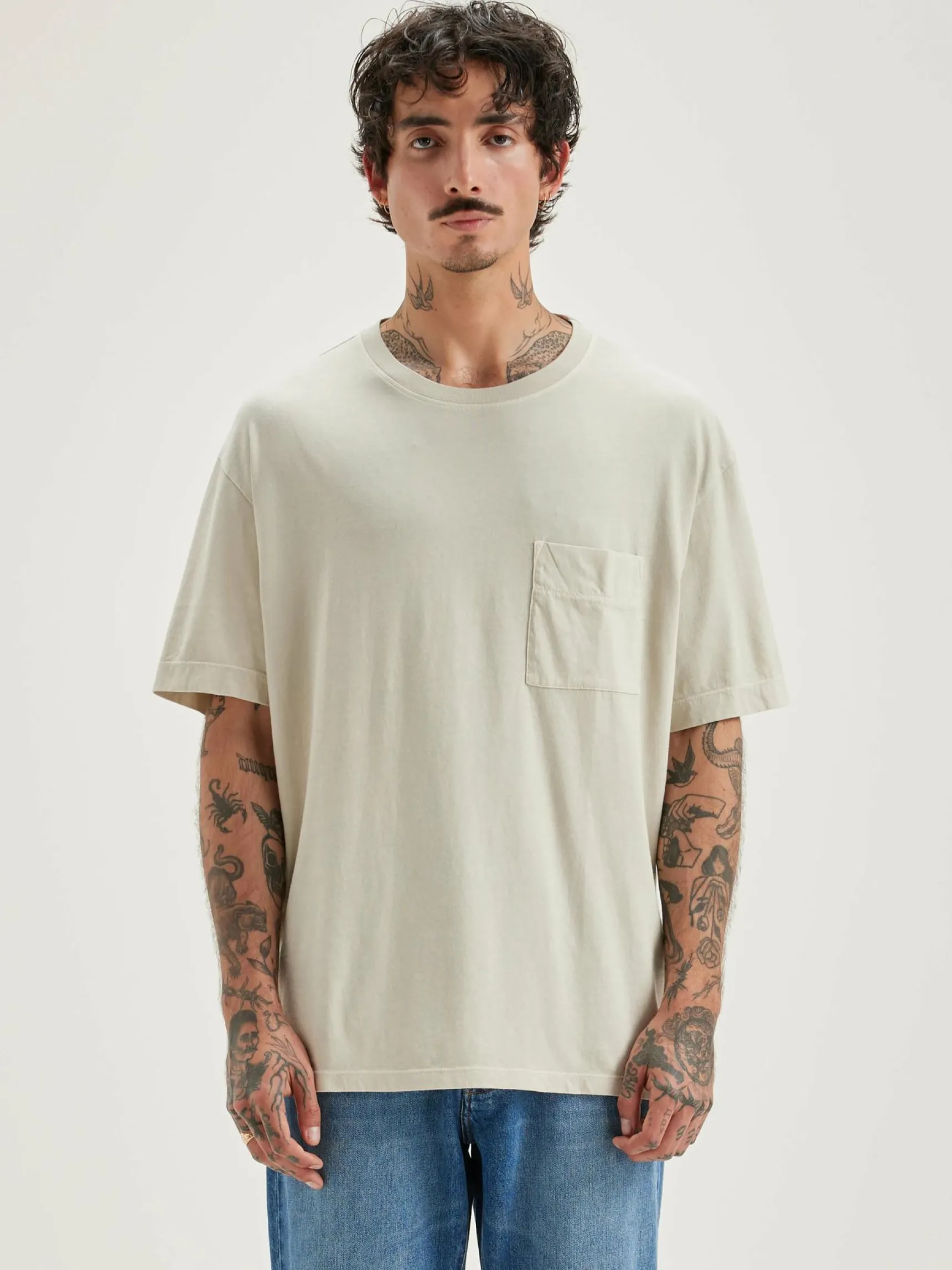 vanick-korte-mouwen-t-shirt-vwpygAuL-1.webp Clearance Bellerose Vanick Korte Mouwen T-shirt Sand
